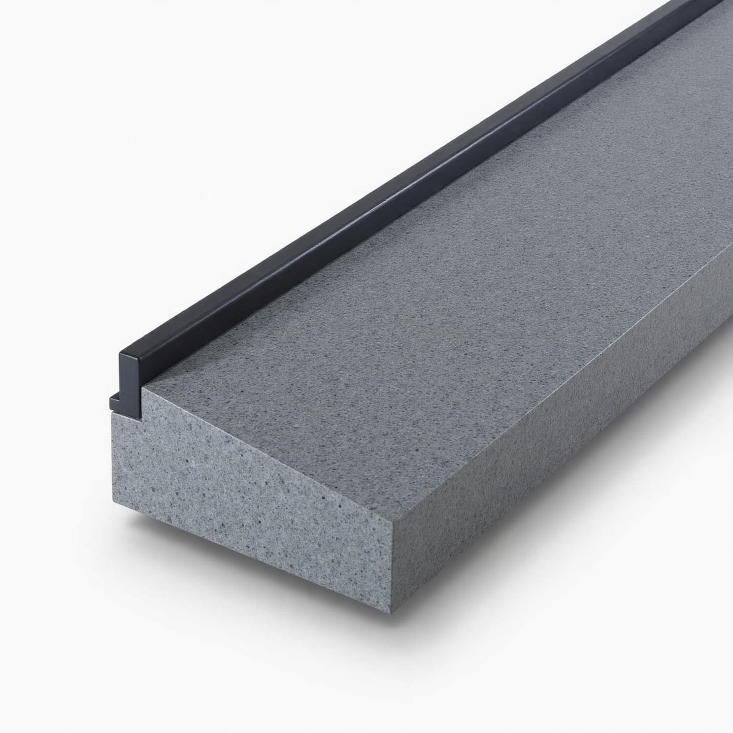 Granieten raamdorpel (geschuurd) 160 mm diep — Graniet Fine Basalt